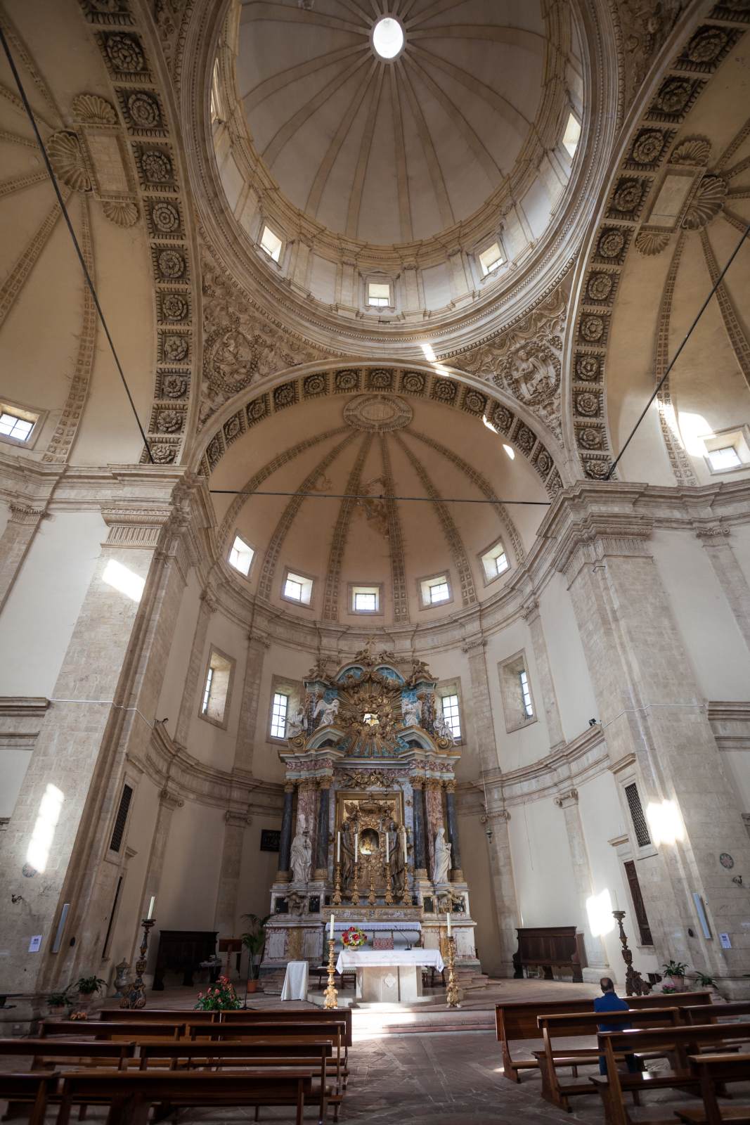 Interior view by COLA DA CAPRAROLA