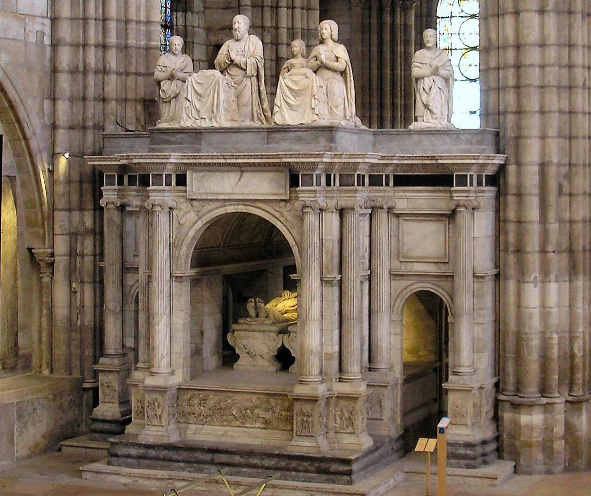 Tomb of Francis I and Claude de France by DELORME, Philibert