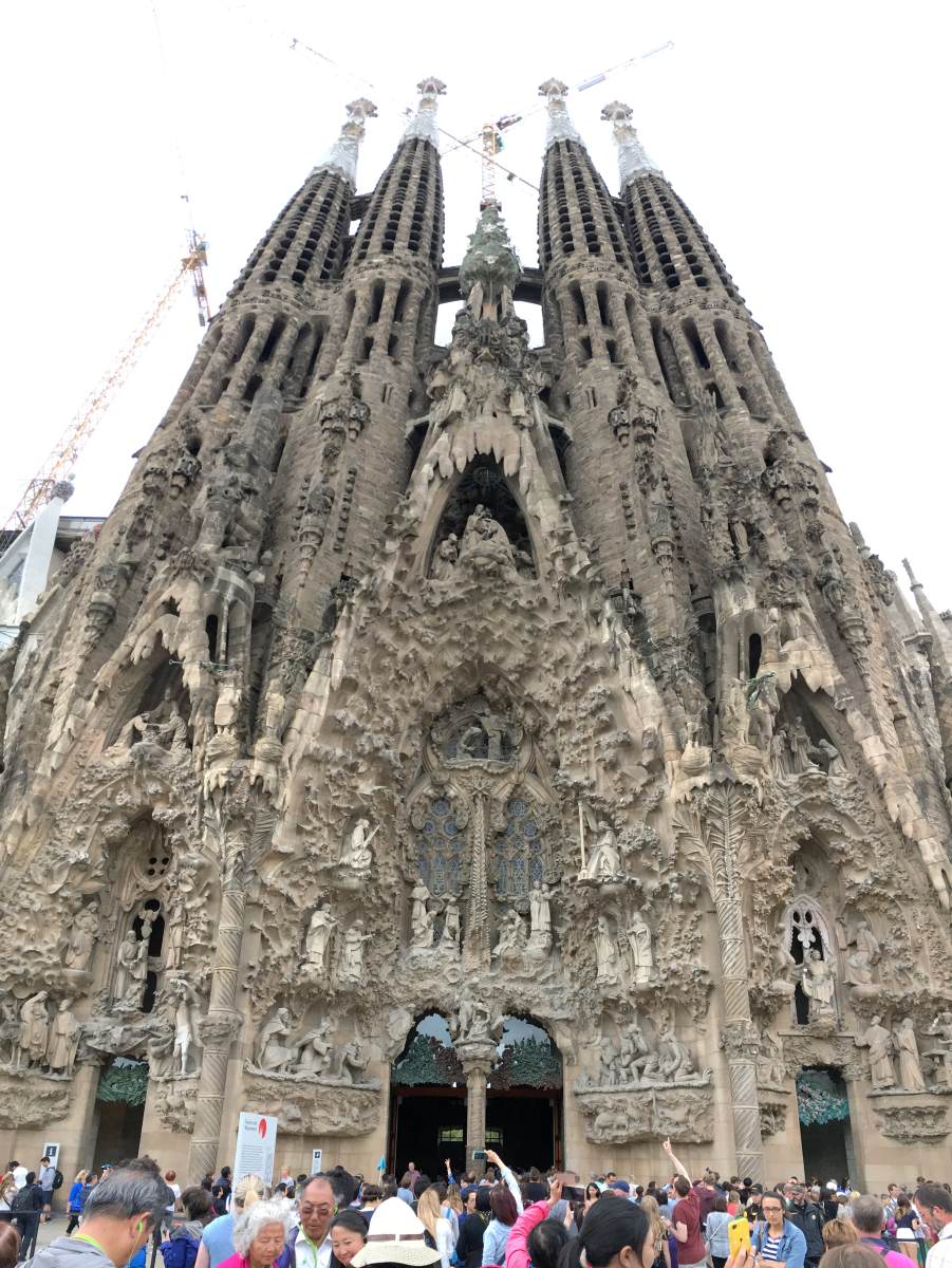 La Sagrada Familia: Nativity façade by