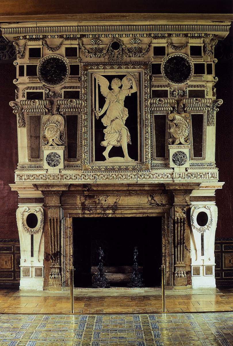 Chimney breast by ABBATE, Niccolò dell'