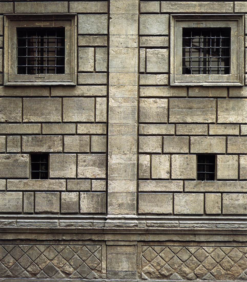 Palazzo Ruccelai: Façade (detail) by ALBERTI, Leon Battista