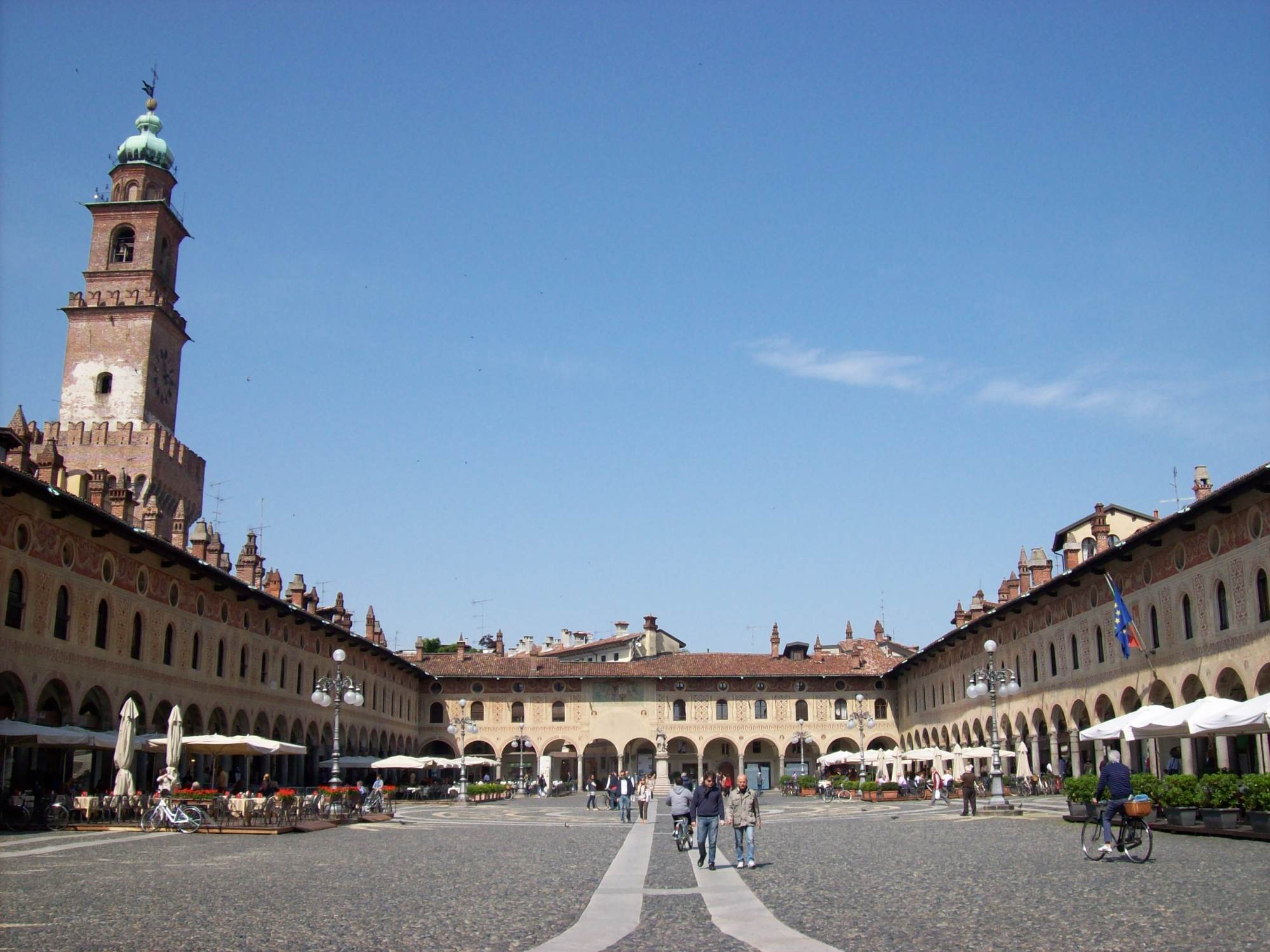 General view by BRAMANTE, Donato