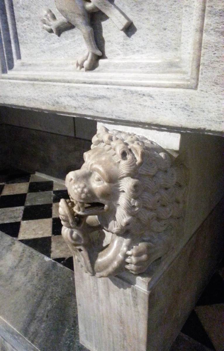 Tomb of Cardinal Guglielmo Longhi (detail) by