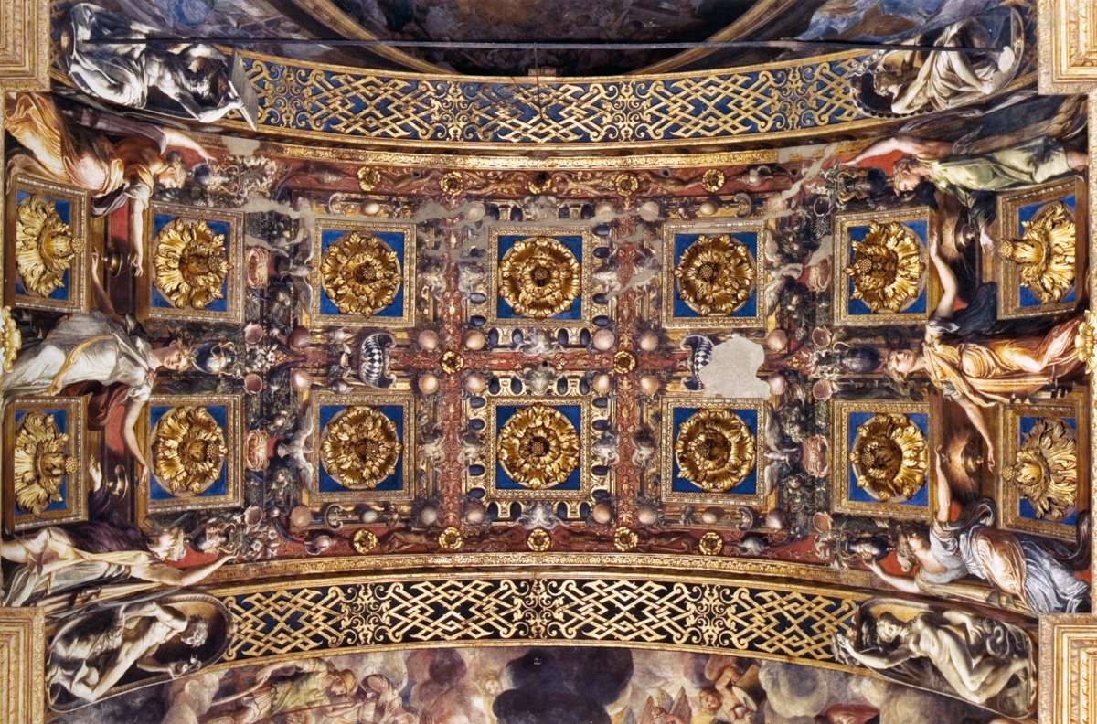 Decoration of the under-arch above the main altar by PARMIGIANINO