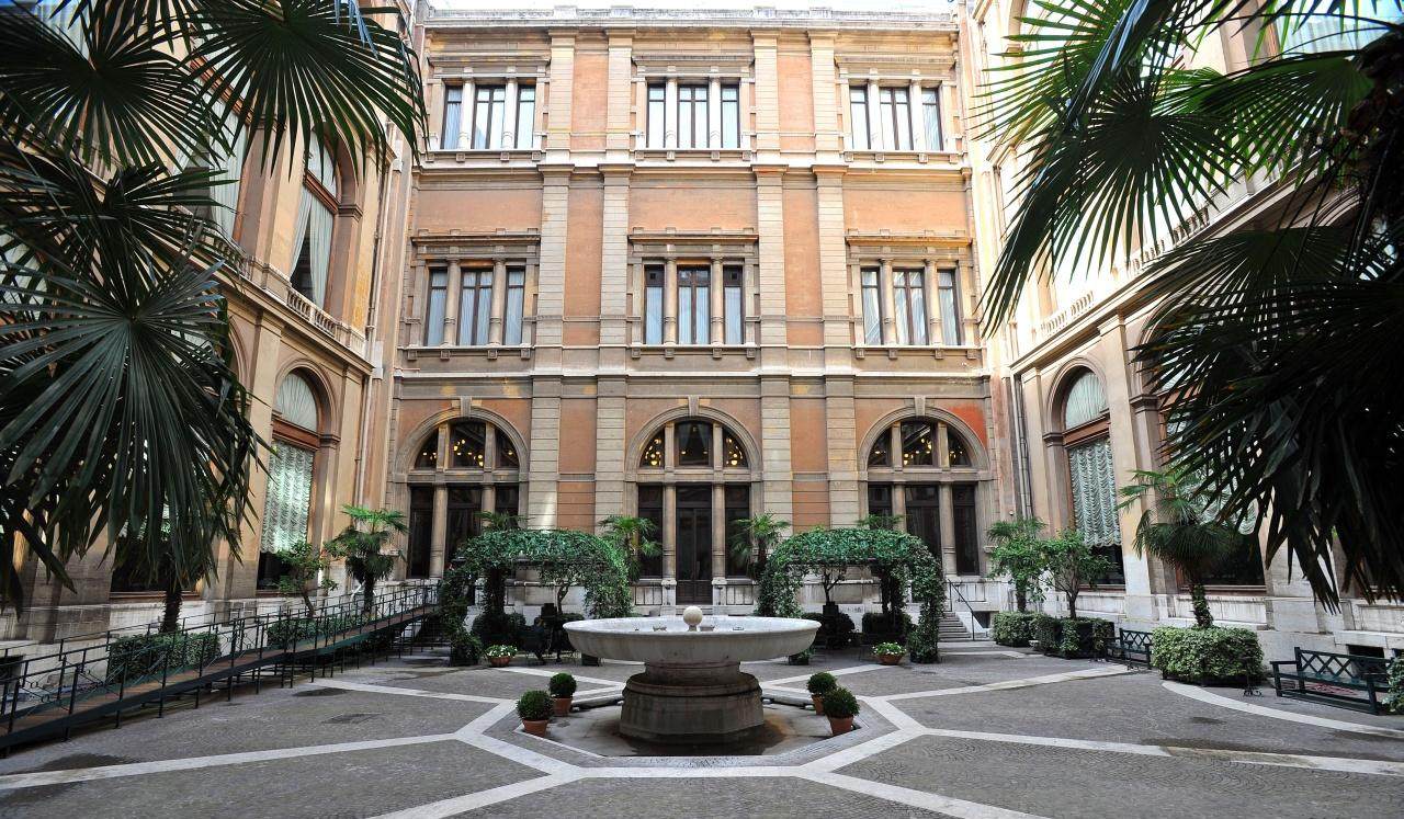 Palazzo Montecitorio: Courtyard of Honour by