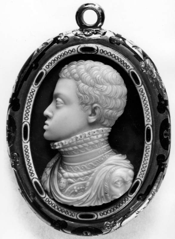 Bust of Don Carlos (front side of the pendant) by TREZZO, Jacopo da