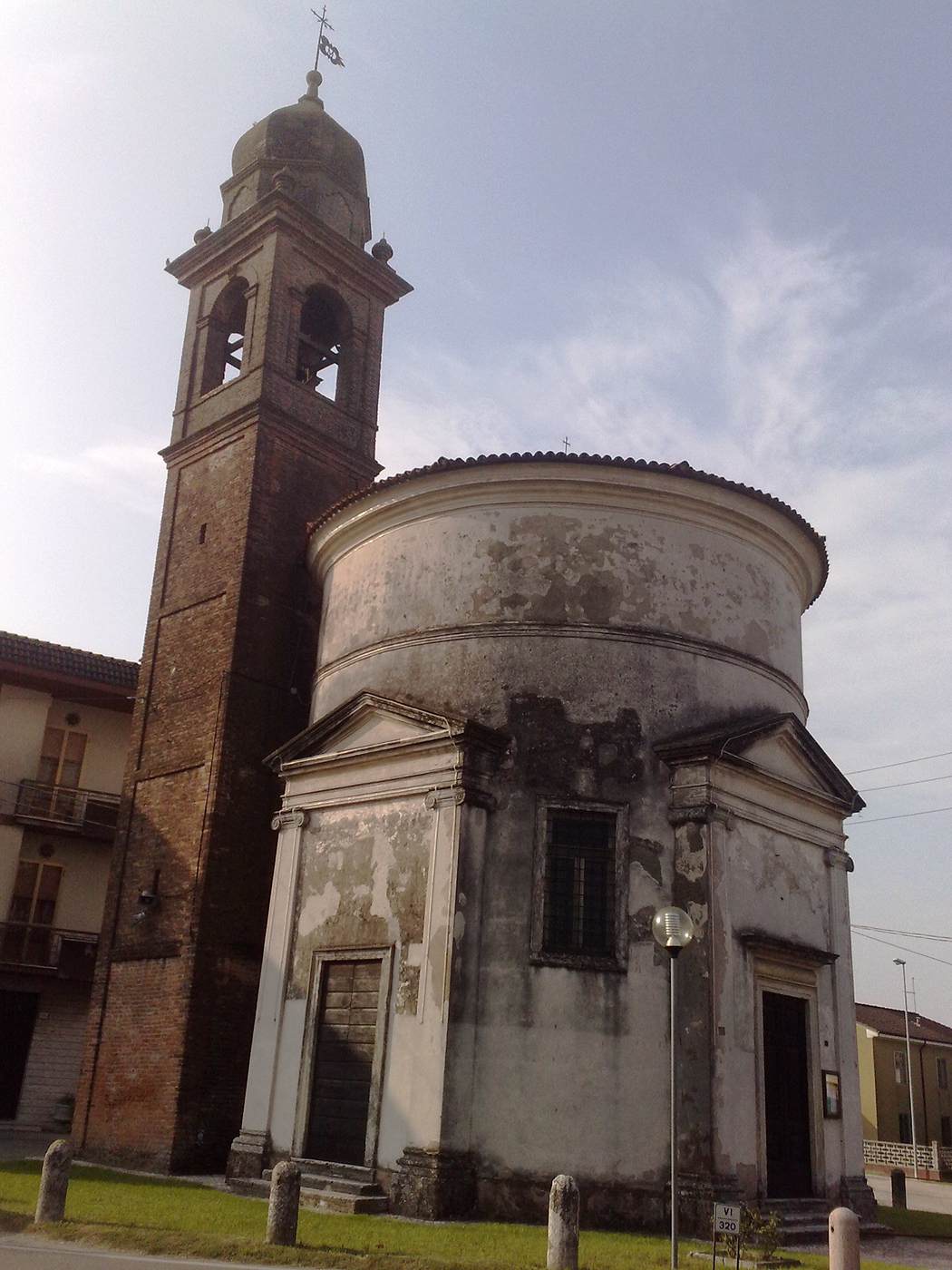 Chiesa della Rotonda: Façade by POMPEI, Alessandro, Conte