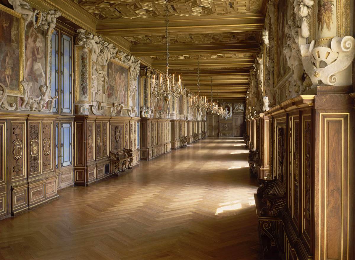 Interior view by ROSSO FIORENTINO