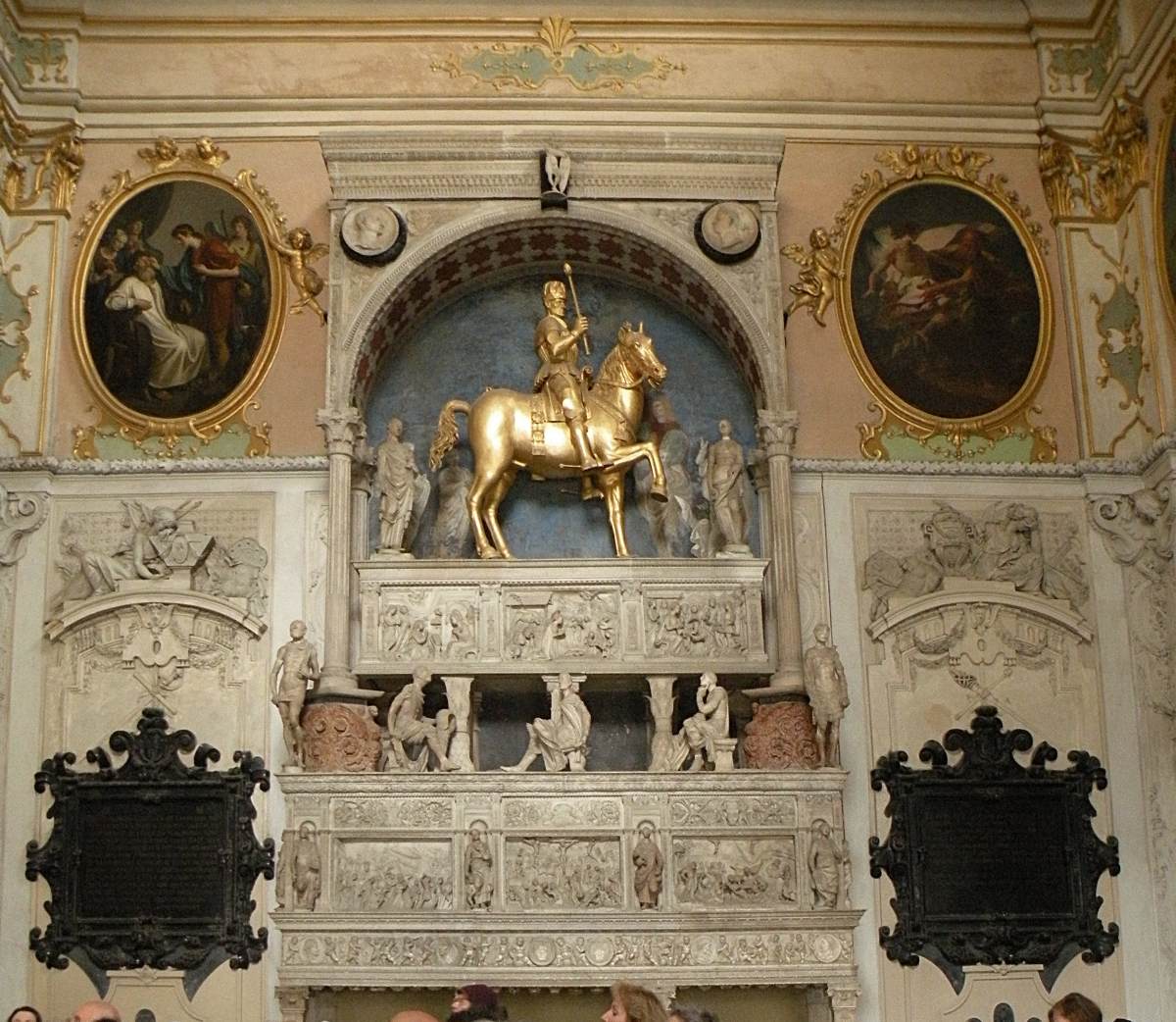 Funerary Monument of Bartolomeo Colleoni by AMADEO, Giovanni Antonio