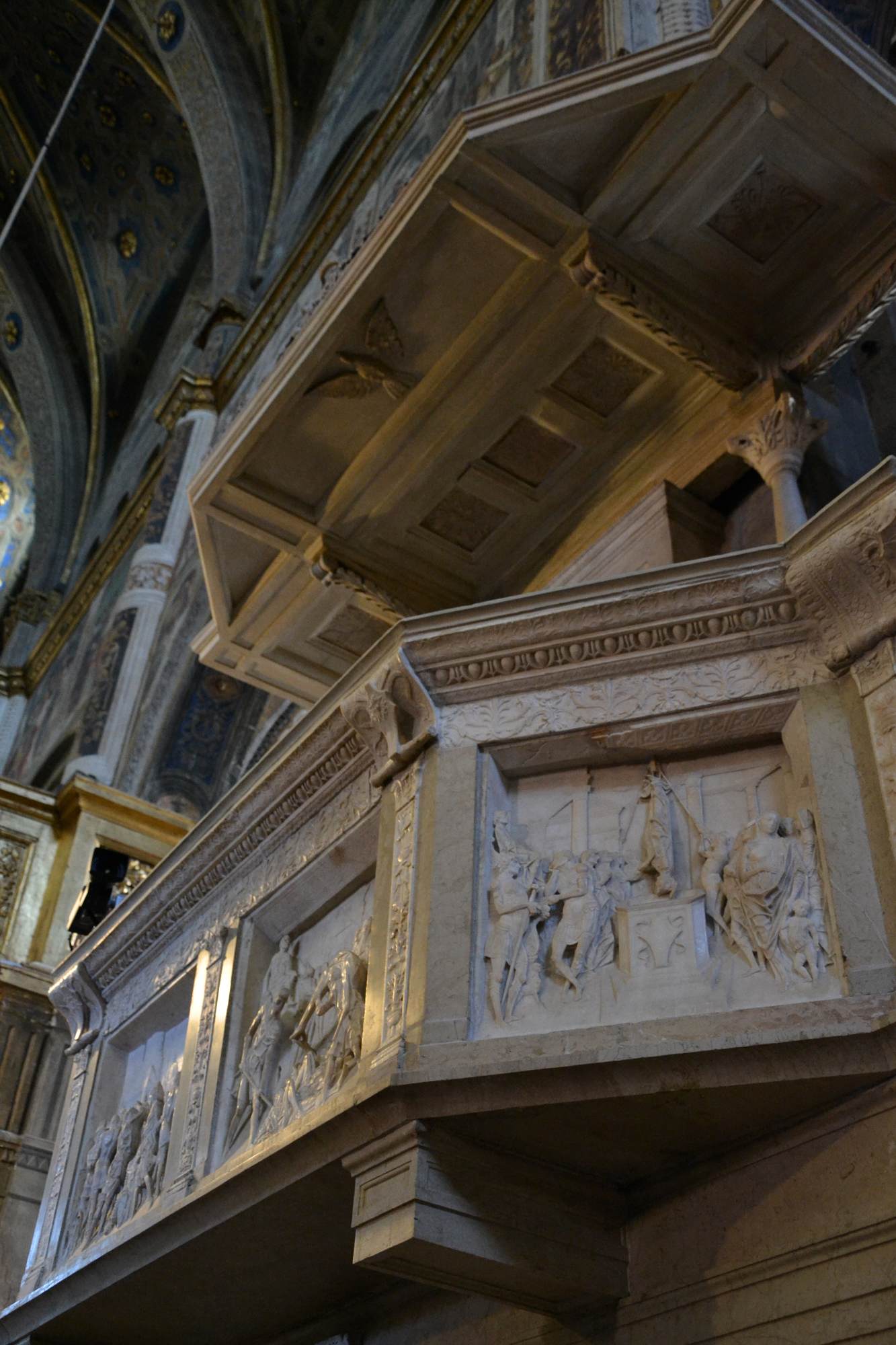 Tomb of the Persian Martyrs (fragments) by AMADEO, Giovanni Antonio