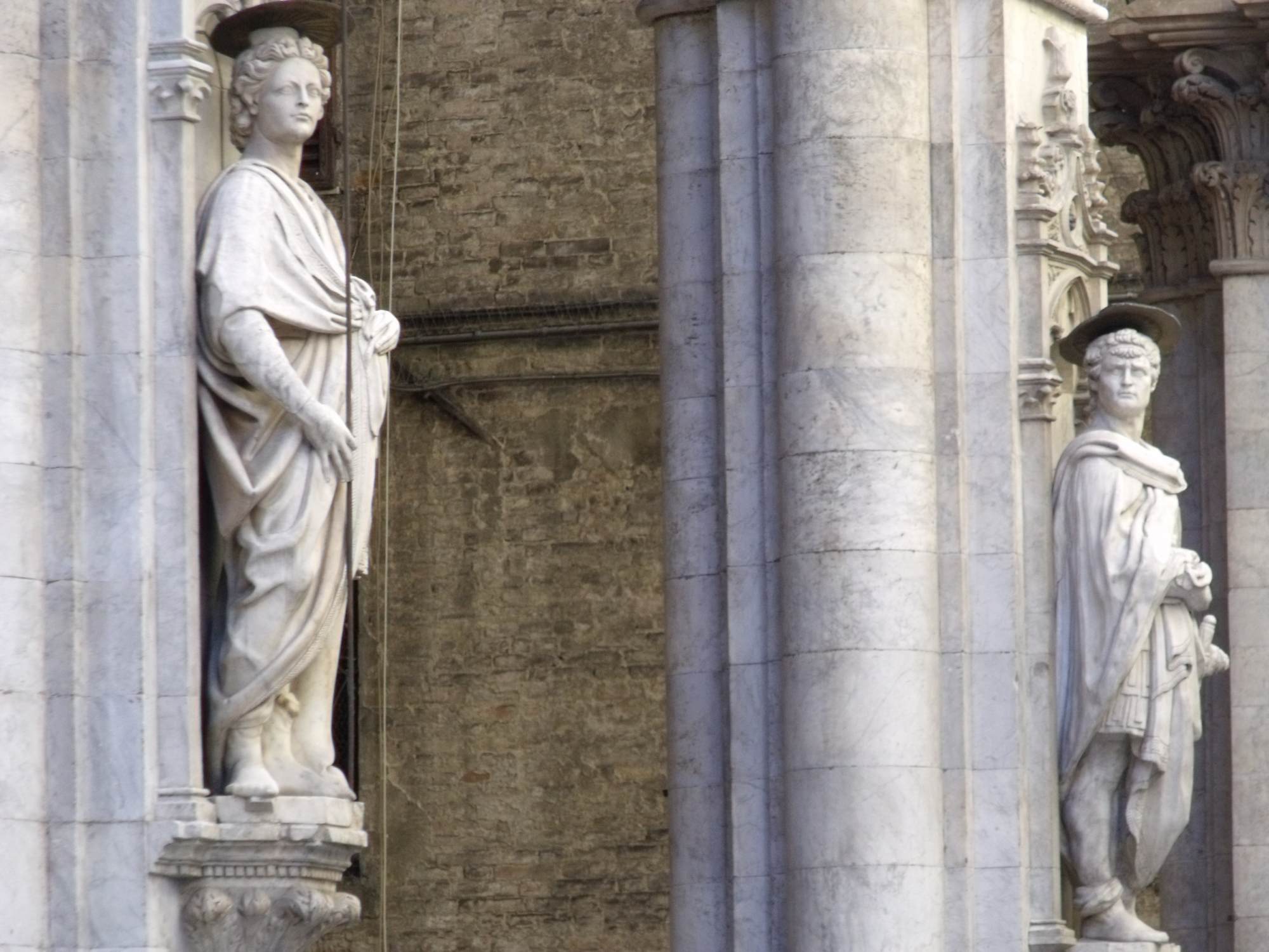 Statues of St Ansanus and St Victor by FEDERIGHI, Antonio