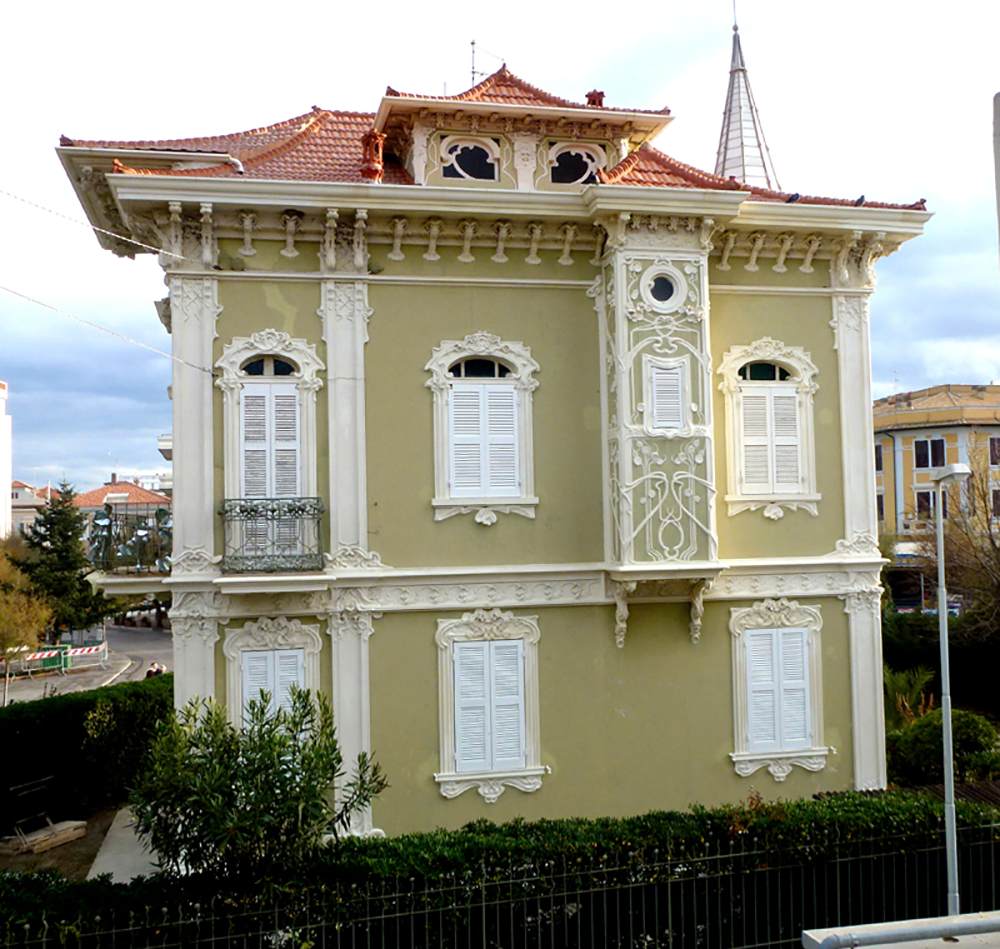 Villino Ruggeri: façade by