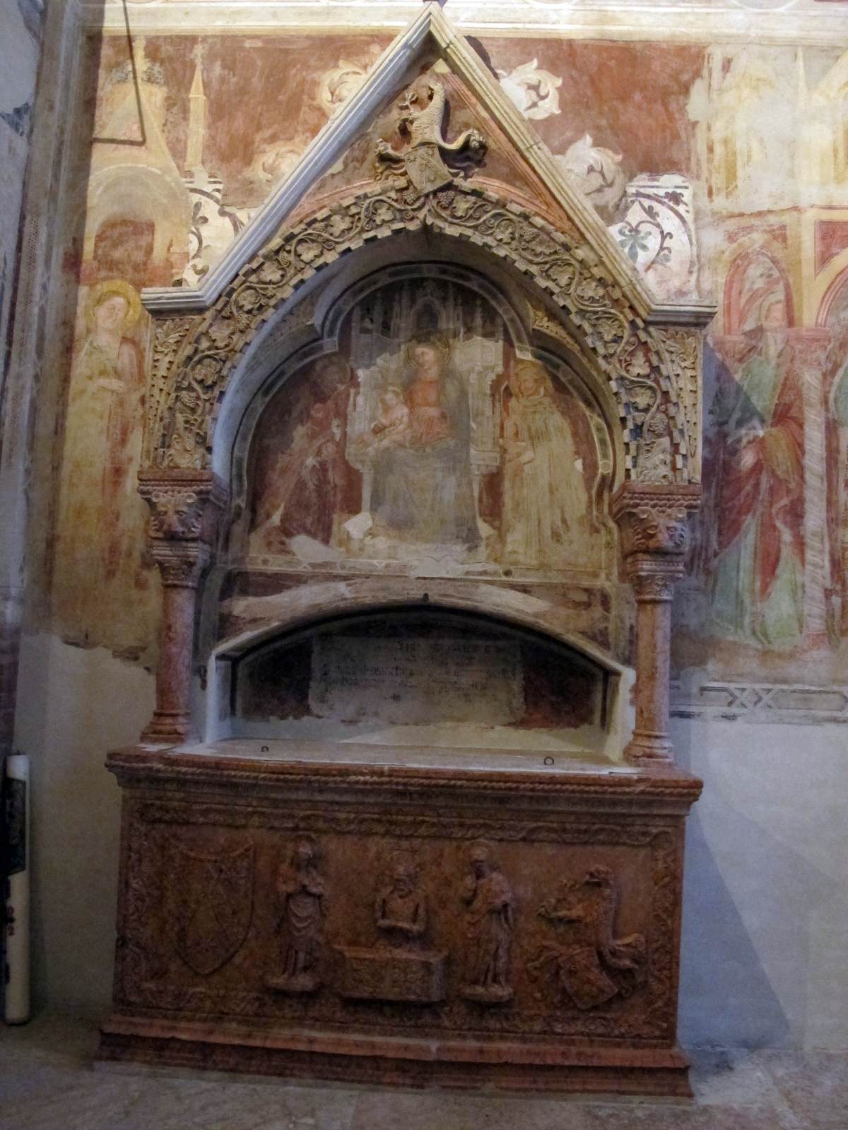 Tomb of Giovanni Salerni by STEFANO DA ZEVIO