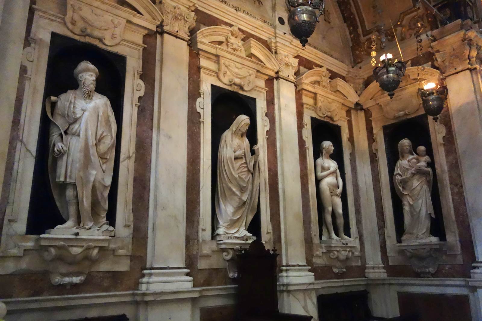 Statues of Saints by CIVITALE, Matteo