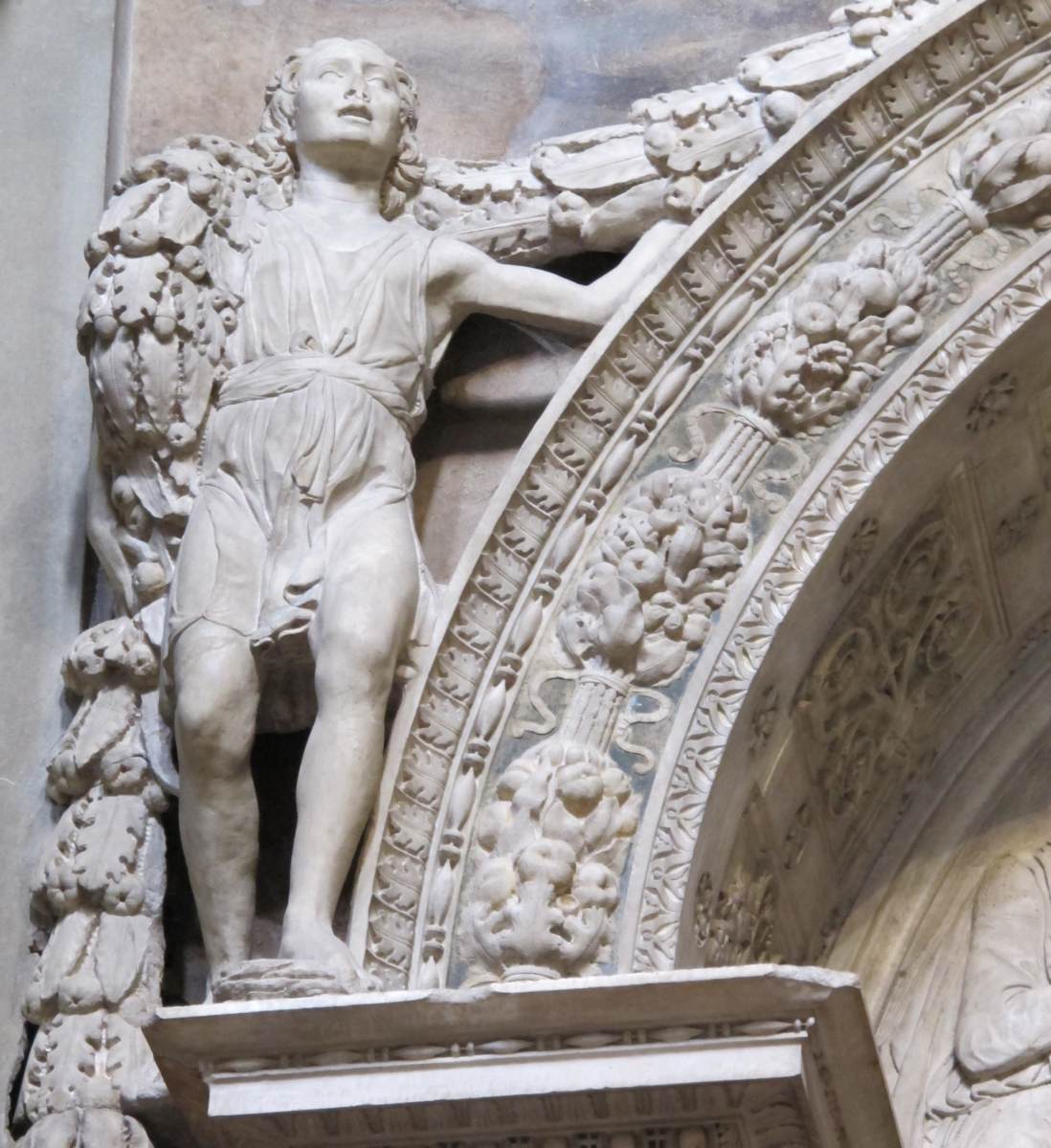 Tomb of Carlo Marsuppini (detail) by