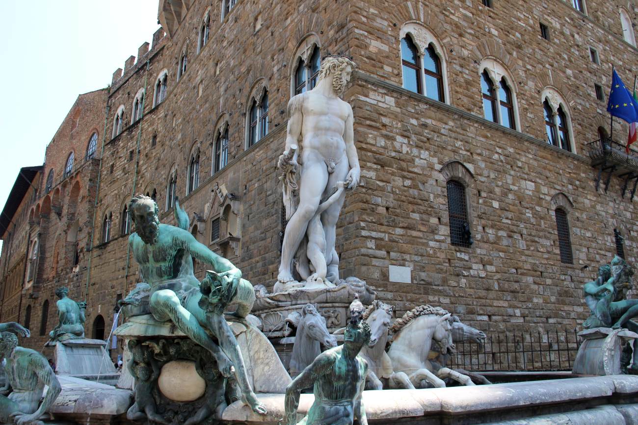 Fountain of Neptune by AMMANATI, Bartolomeo