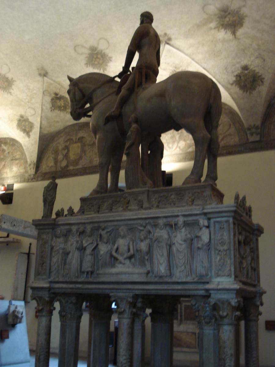 Monument of Bernabò Visconti by BONINO DA CAMPIONE