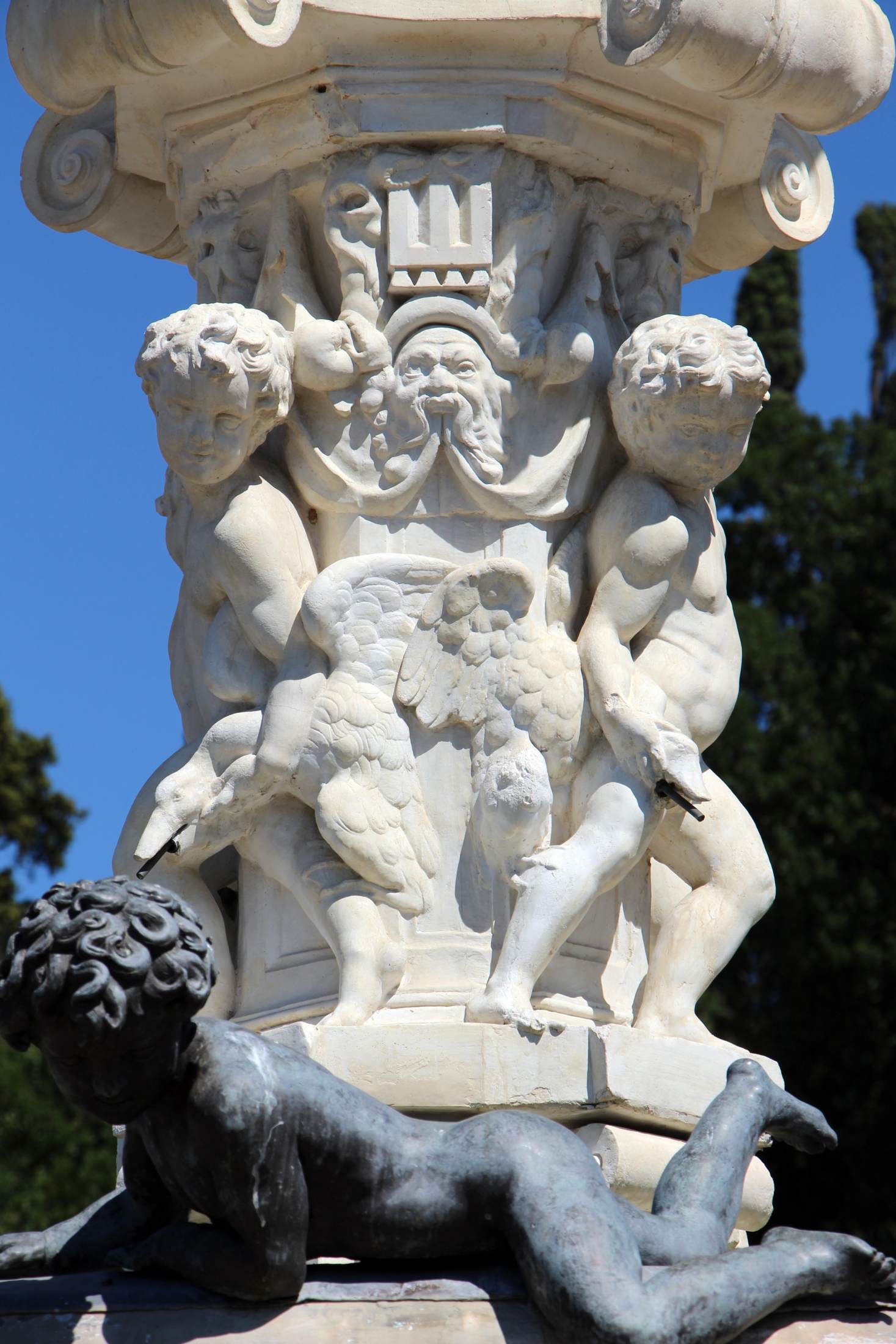 Fountain of Hercules and Antaeus (detail) by