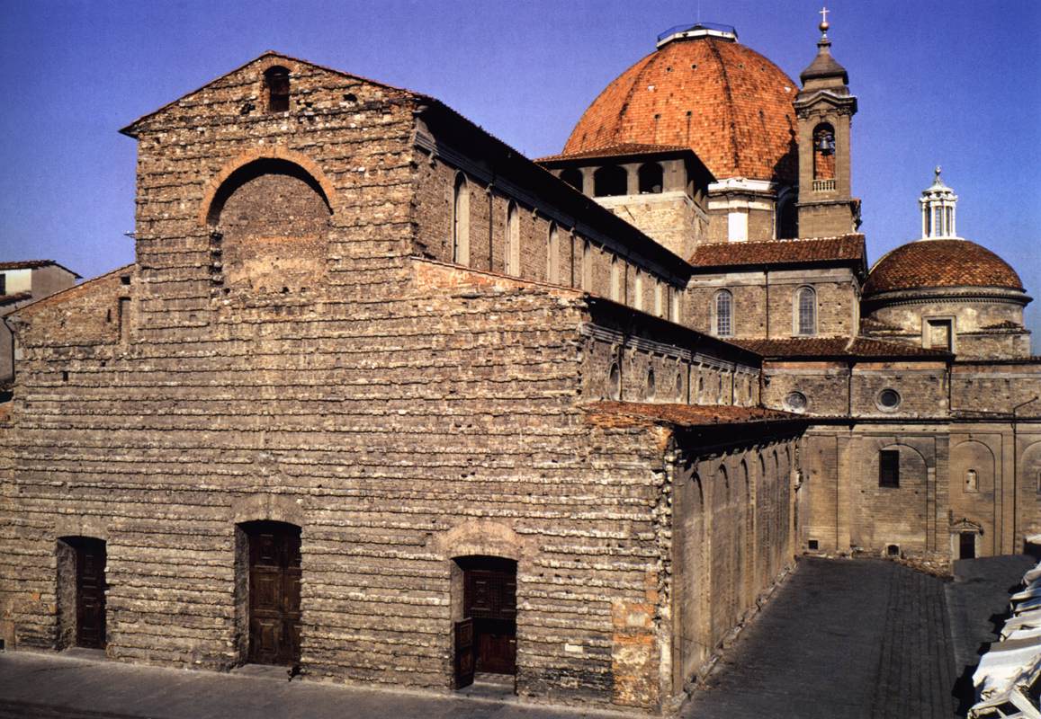 San Lorenzo: Façade by