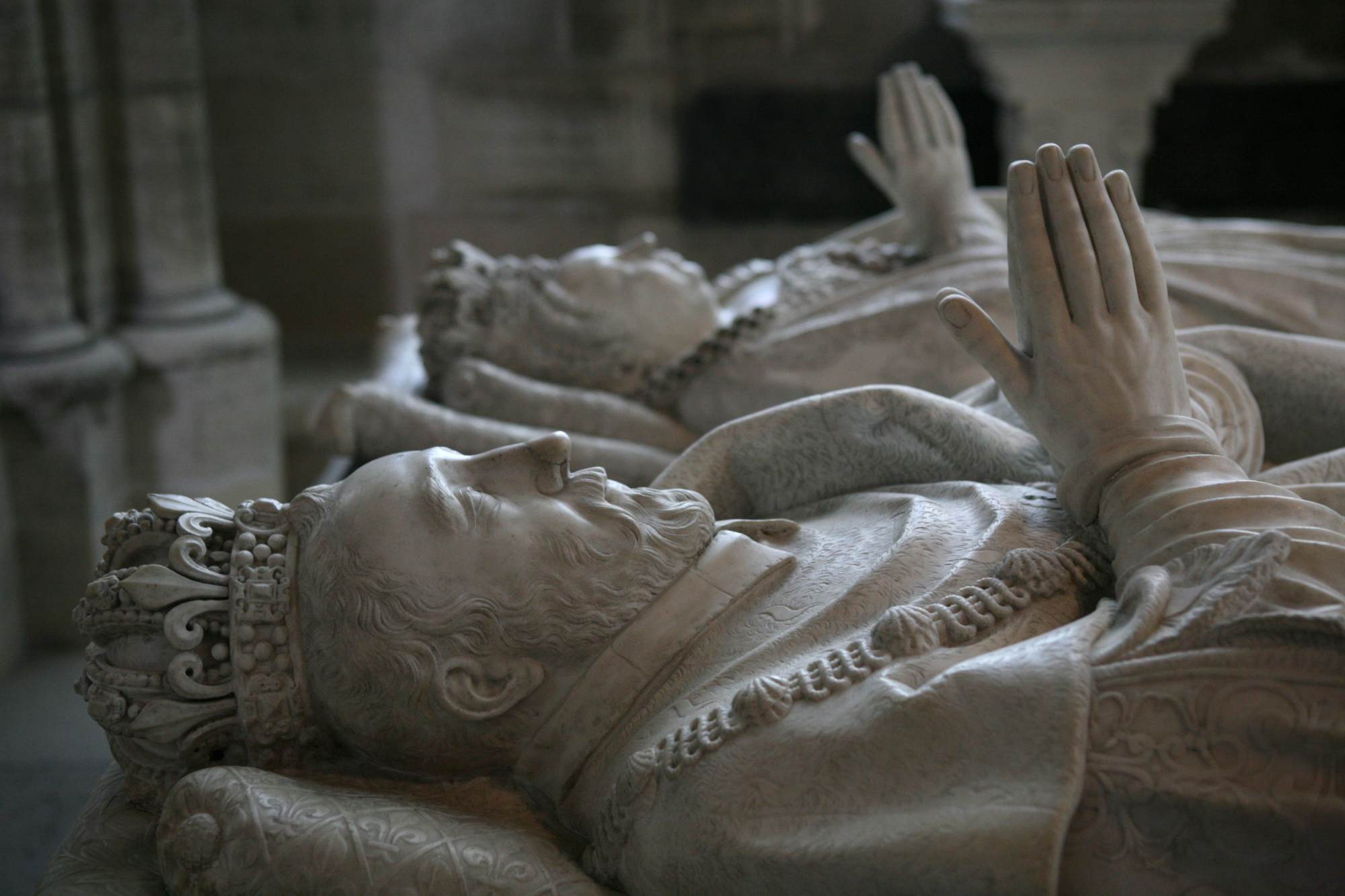 Effigies of Henri II and Catherine de' Medici (detail) by PILON, Germain