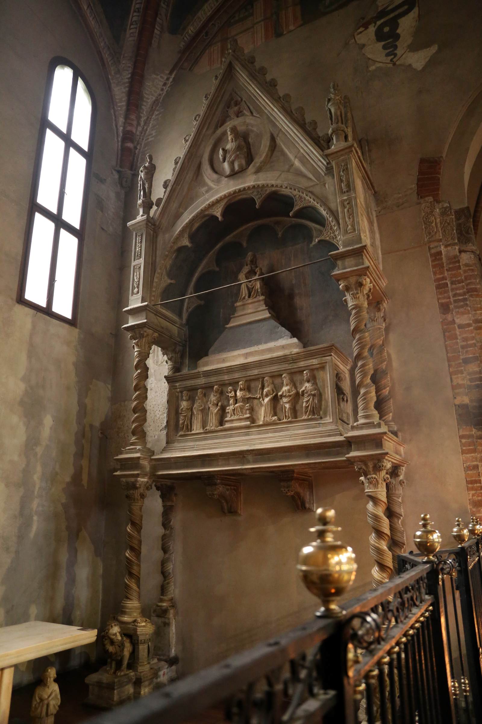 Tomb of Stefano and Valentina Visconti by BONINO DA CAMPIONE