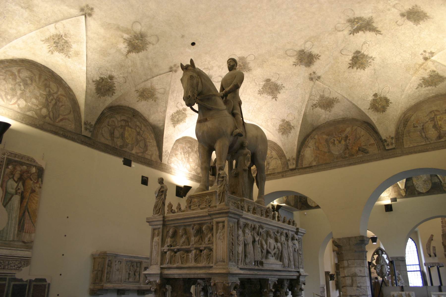 Monument of Bernabò Visconti by BONINO DA CAMPIONE