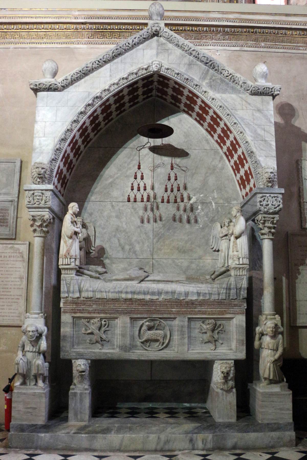 Tomb of Cardinal Guglielmo Longhi by UGO DA CAMPIONE