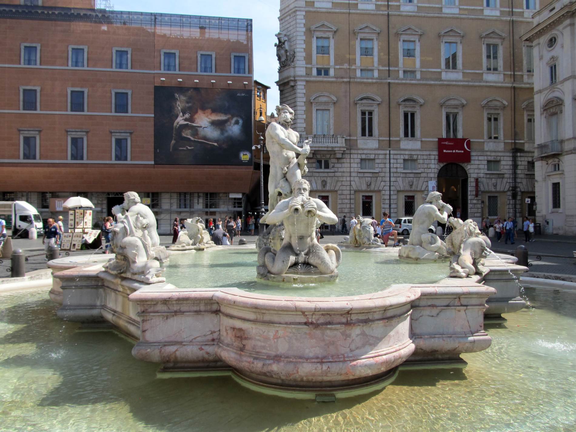 Fontana del Moro by PORTA, Giacomo della